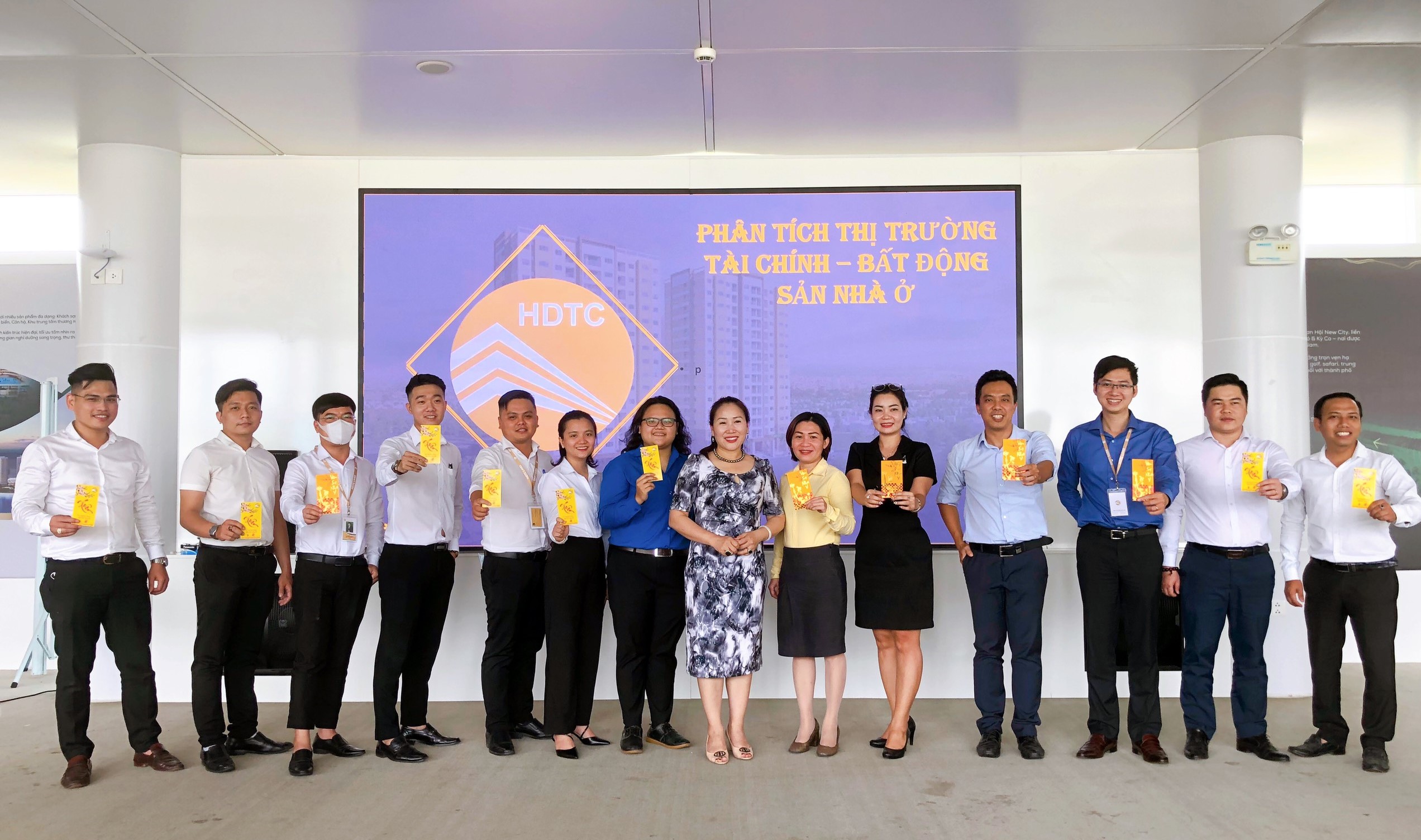 Chương trình Đào tạo về Kinh tế Tài chính tại HDTC Land
