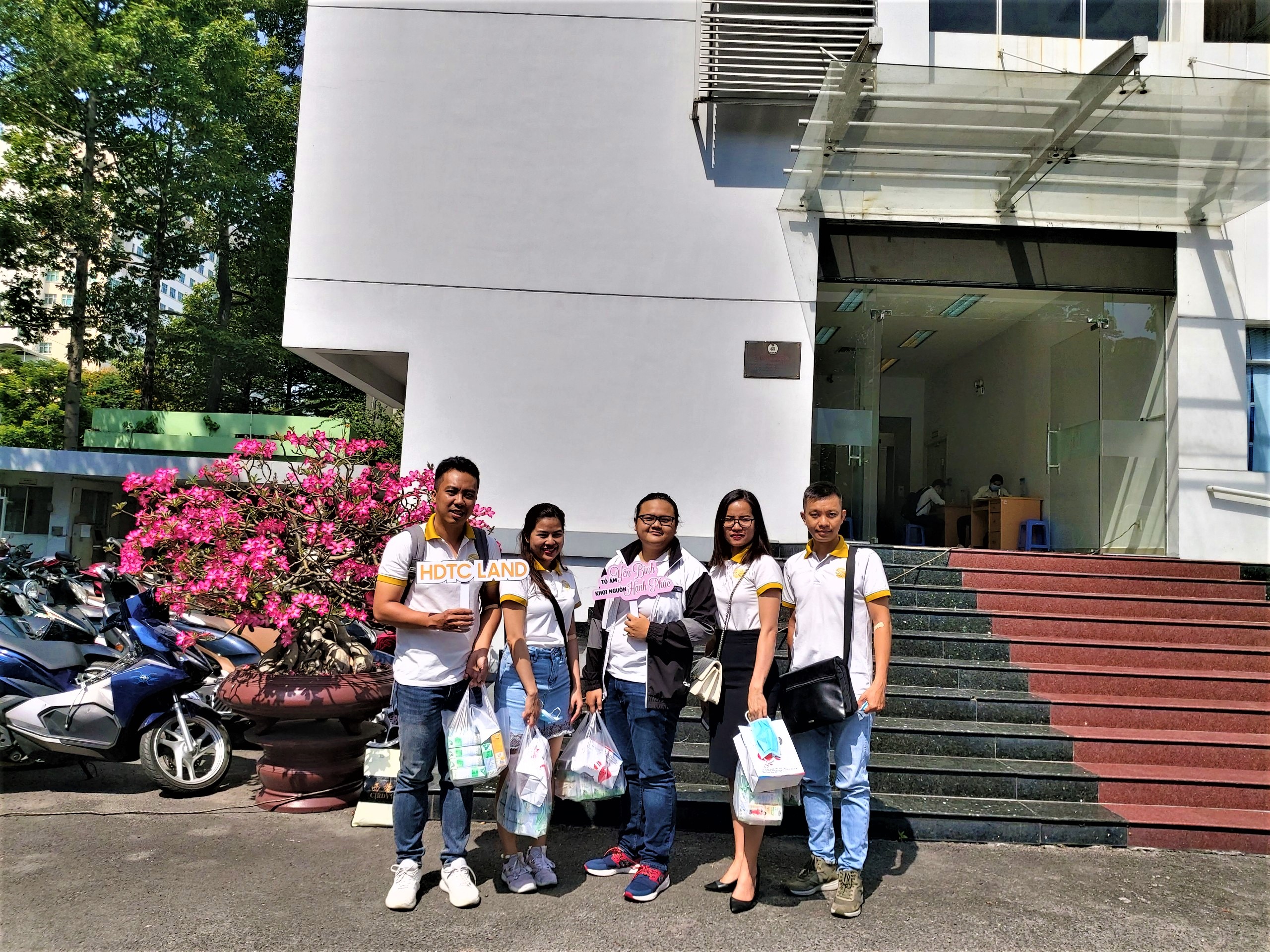 Tinh thần Tuổi trẻ HDTC Land ngày 26/3